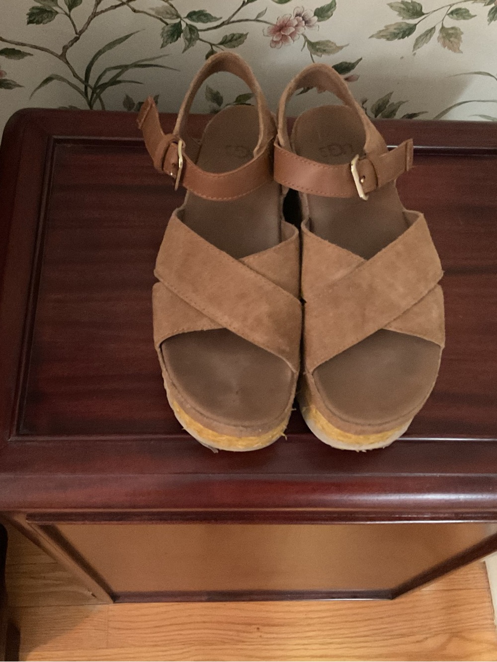 UGG Women's Chestnut Suede Platform Espadrille Sandals - Picture 2 of 7